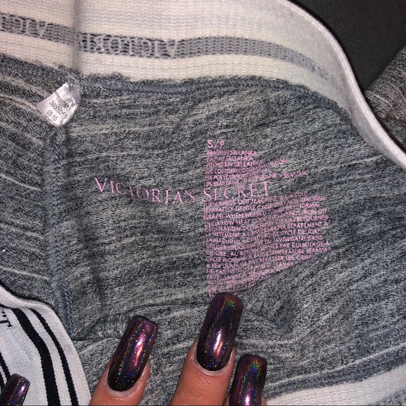 VICTORIA’s SECRET COTTON LEGGINGS - Picture 2 of 3